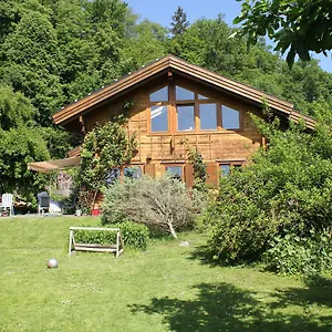  Couette-café Holzhaus Im Gruenen